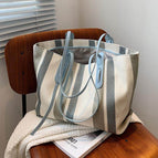 2021 Large capacity bag female computer bag new style super hot traveling ins canvas bag b2424