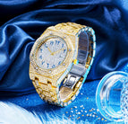MISSFOX watch hip-hop high-end full diamond waterproof calendar men's watch V301 quartz watch