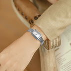 Space-Time Corridor Watch Women's 2022 new fashion trend women's niche design simple steel band ladies watch 1901