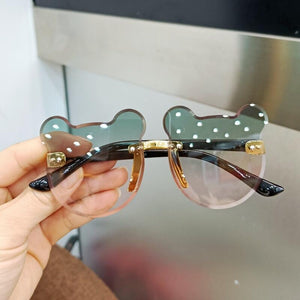 Cute Cartoon Bear Sun Glasses for Children Fashion Kids Sunglasses Girls Rimless Transparent Anti-glare Glasses Trendy Boys
