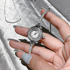 SKHL Women's Watch Rhinestone Light Luxury Ladies Fashion Shell Face Temperament Quicksand Dial Niche Bracelet Watch