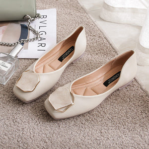 Square toe flat shoes 2022 new spring fairy style scoop shoes outer wear shallow mouth peas shoes 555-1