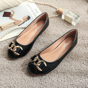 Women's fashion shoes 2022 new flat-bottomed women's shoes with peas for pregnant women wear size ladybugs U17