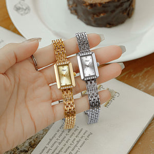 Space-Time Corridor Watch Women's 2022 new fashion trend women's niche design simple steel band ladies watch 1901