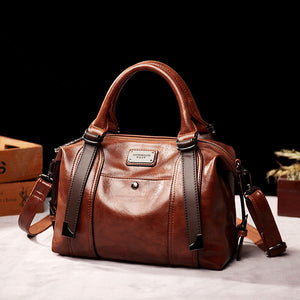 2021 new retro fashion single shoulder messenger large capacity pillow female bag 256