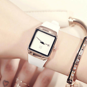 Guou 8161 Fashion Luxury Brand Unisex Men Womens Watches Square Dial Silicone Strap Golden Case Lady Dress Quartz Watch 8161
