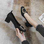 Square toe shoes women's 2022 new metal shoes casual soft shallow mouth women's thick heel Korean version 616-2