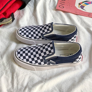 Black and white plaid shoes one pedal canvas shoes men and women couple skateboard shoes new 64