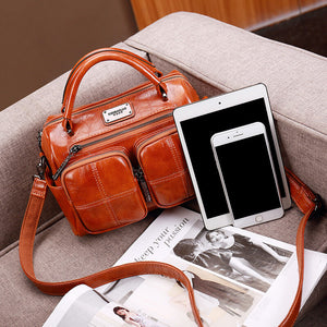 2021 new retro fashion portable messenger female bag mul-tifunctional travel bag 219