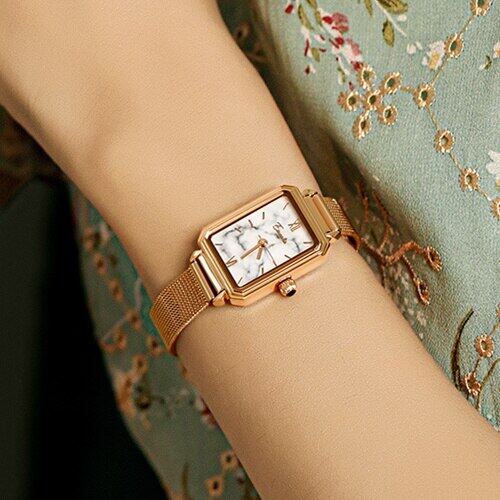 EAVANLIN 1895 Rose Gold Square Watch for Women Quartz Movement Mesh Steel Strap Ladies Rectangle Wristwatches Waterproof Fashion Female Clocks