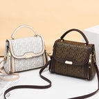 Niche messenger bag 2022 new small square bag retro large capacity women's bag fashion all-match commuter shoulder bag 3781