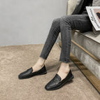 2022 new fashion loafer small leather shoes women's plus size shoes British style shoes 988-56