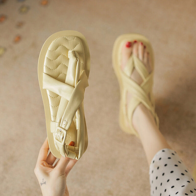 Sandals women's 2022 summer hot style flip-flops women's soft sandals women's flat sandals soft-soled sandals lady 138-6