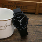 Digital Face Simple Men's and Women's Watch Fashion Women's Silicone Strap Watch Student Quartz Watch