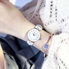 2022 GUOU Women's watch Korean fashion small dial quartz watch simple leisure Rhinestone leather women's Watch