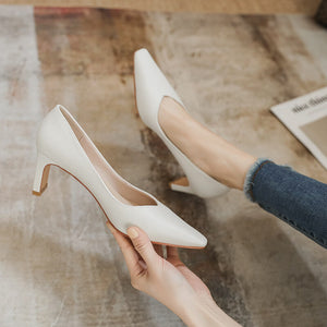 Thick heel shoes women's new fashion soft leather shallow mouth professional women's shoes square head small high heels B65-1