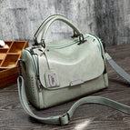2021 spring and summer new fashion retro oil wax leather handbag shoulder messenger Boston female bag D128
