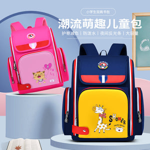 New primary school student cartoon schoolbag men's light and comfortable space bag large-capacity children's backpack 755