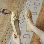Square-toe thick-heeled shoes women's 2022 new spring and autumn simple pleated all-match shallow mouth medium-heeled women's office shoes 1366-2
