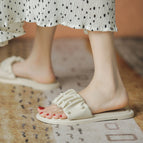 Slippers women's 2021 summer new pearl pleated flat bottom all-match outer wear soft bottom one word sandals and slippers 3313-2A
