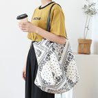 Korean version forest art print canvas bag net red stitching pattern handbag casual retro large capacity shoulder bag SR1089