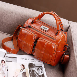 2021 new retro fashion portable messenger female bag mul-tifunctional travel bag 219