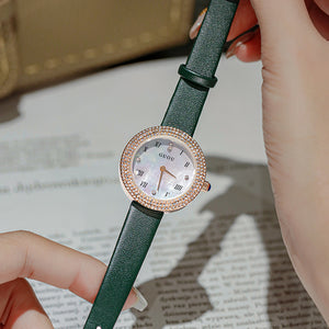 GUOU 8225 2021 New Women's Watch Fashion Magic Fritillaria Small Disc Temperament Diamond Belt Watch Women Gifts for Women