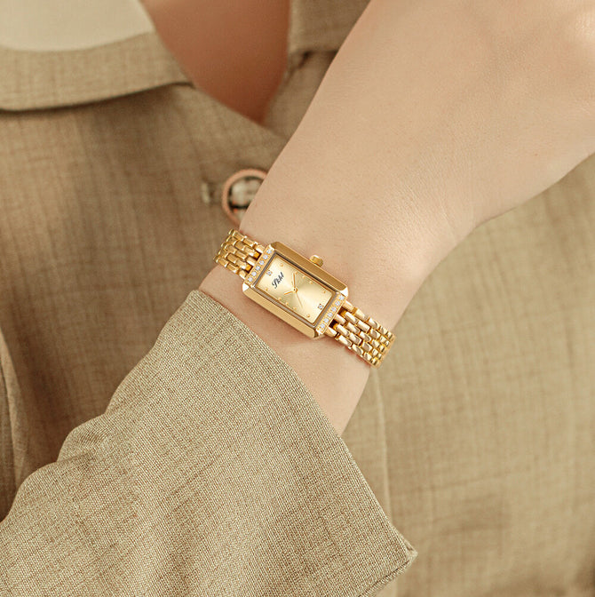 Space-Time Corridor Watch Women's 2022 new fashion trend women's niche design simple steel band ladies watch 1901