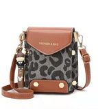 2022 new niche design mobile phone bag messenger bag women fashion one shoulder retro small square bag mini mobile phone bag 3987