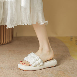 Slippers women's summer 2022 thick bottom one-word slippers outside wear soft bottom sandals women YF261-1A