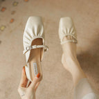 Slippers women's 2022 summer new square head pleated half slippers women's thick heels outside wear sandals and slippers women 17834-2