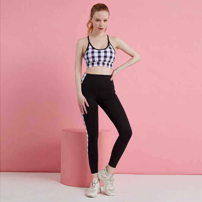2023 Yoga Exercise Suit Women's Summer Underwear Bra Black and White Plaid Hip Lifting Tights Two-Piece Set TZ-210325