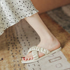 Slippers women's 2021 summer new pearl pleated cross flat bottom all-match outer wear soft bottom one word sandals and slippers AA3313-3A
