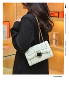 Bag women 2022 new Korean version of the chain ins small square bag fashion all-match shoulder messenger bag