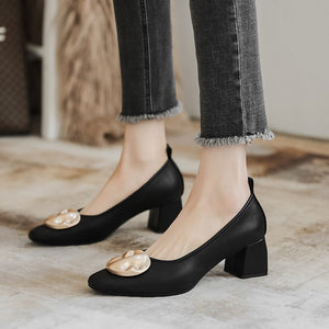 Square toe single shoes women's 2022 new single shoes casual soft shallow mouth metal women's thick heel Korean version 616-3