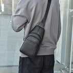 Chest bag men's single shoulder leisure sports fashion brand bag Messenger Bag Korean waist bag