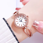 GEDI Light Luxury Diamond Student's Watch Versatile Fashion Waterproof Alloy Watch Women's Bracelet Quartz Watch women watch 1150