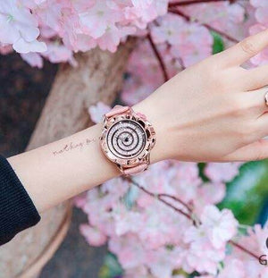 GUOU 6605 Fashion Women's Watches 2018 Ladies Watches For Women Watch Women Rotating Dial Leather Watch