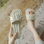 Slippers women's 2021 summer new pearl pleated flat bottom all-match outer wear soft bottom one word sandals and slippers 3313-2A