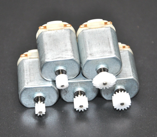 Free shipping  5PCS/ 130 Small DC motor 3 to 5V Miniature motor four-wheel motor small 17000-18000 RPM+(Gear package 5pcs)