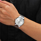 WWOOR Fashion Mens Watches Auto Date Luxury Quartz Watch Men Casual Slim Mesh Steel Waterproof Sport Watch Relogio Masculino
