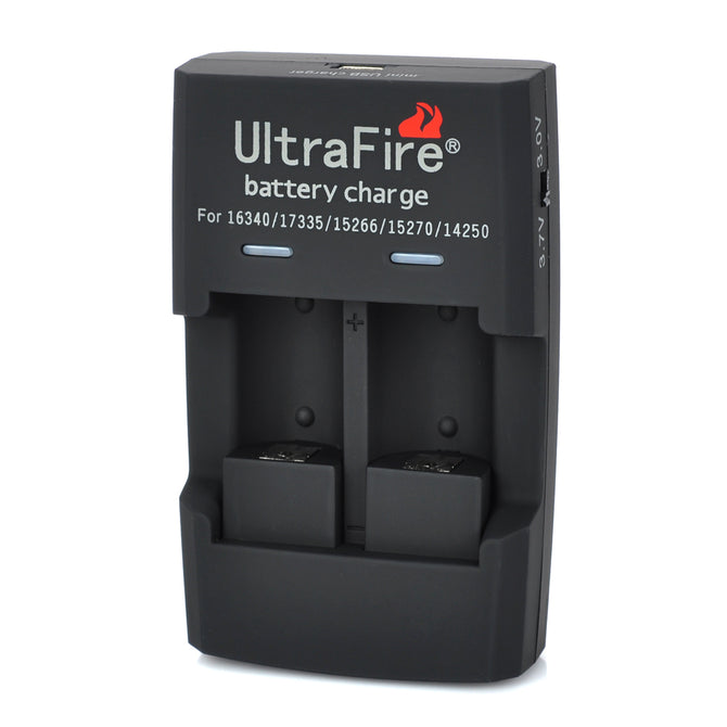 UltraFire UF-726 Battery Charger for lCR123A / CR2 / 14250