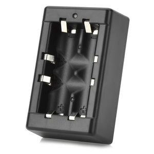 CH-1 Universal 18650 / 16340 / CR123A / 17670 Li-ion Battery Charger - Black (110~240V)