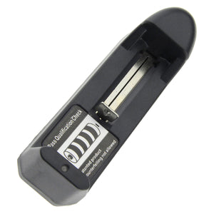 FandyFire Single-Slot 18650 Battery Charger - Black + Silver (EU Plug)