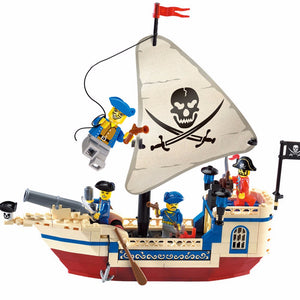 Enlighten 304 Pirate Movie Series Ship Building Blocks Compatible With Lego MOC Bricks Bounty Pirate Ship Assembled Toys Multicolor